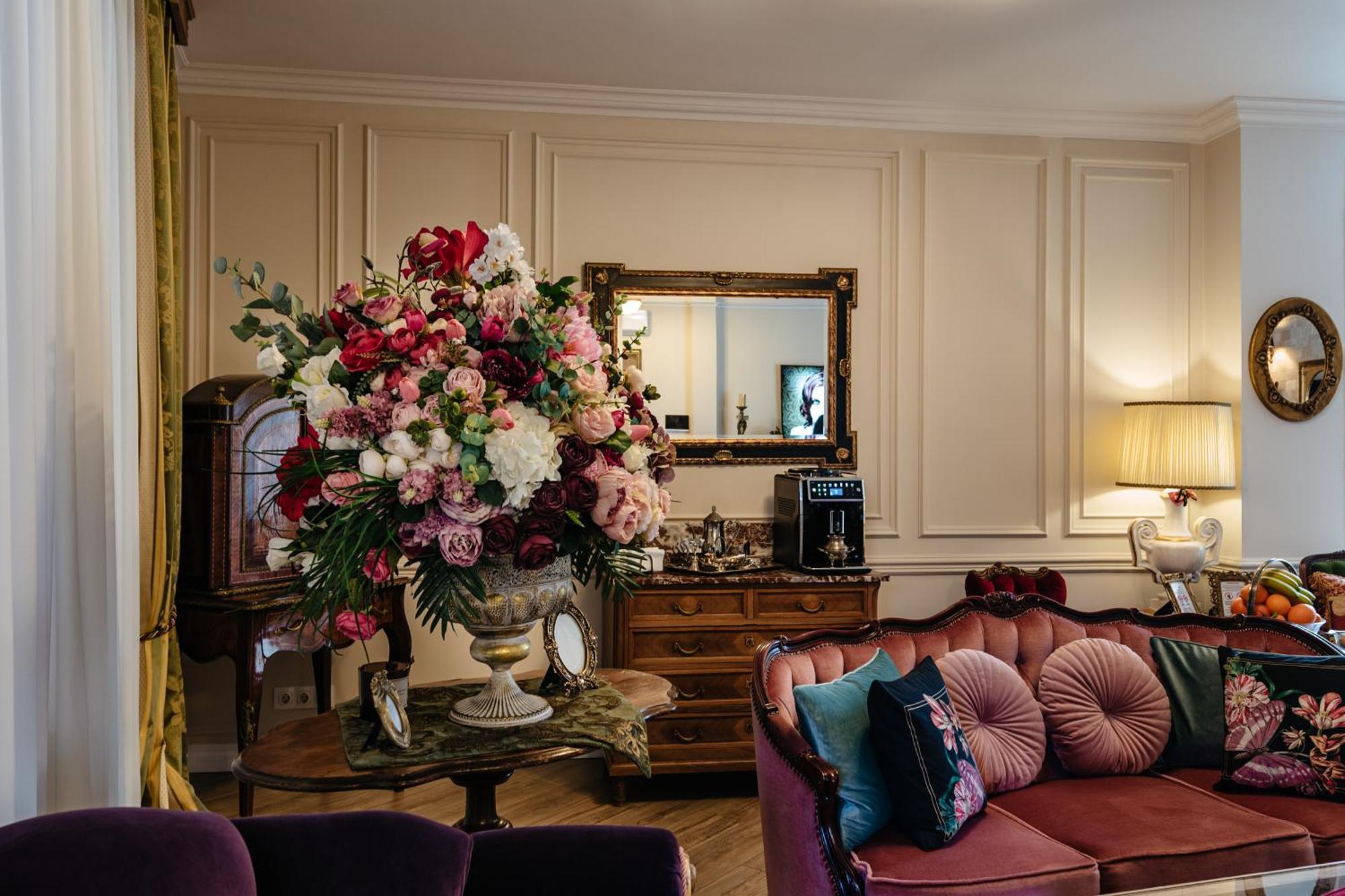 كلوج-نابوكا Ateneea Luxury Rooms المظهر الخارجي الصورة